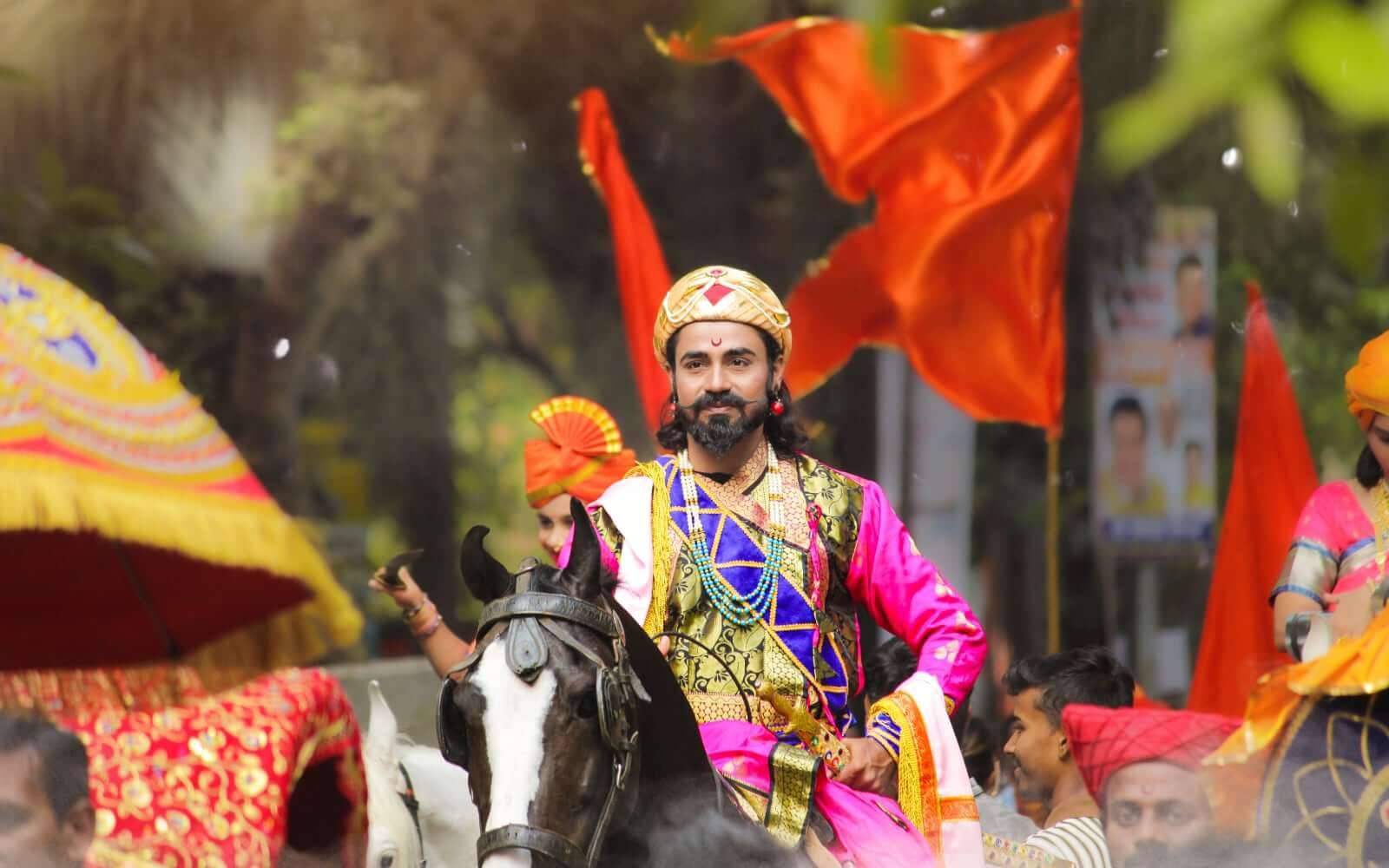 Chhatrapati Shivaji Maharaj in Malad Shobha Yatra 2025